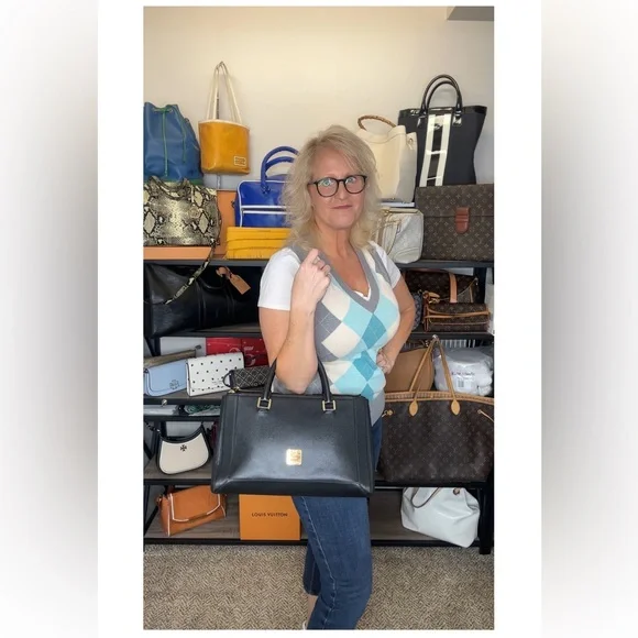 MCM Berlin Satchel/Structured Tote Saffiano Leather with COA Preloved EUC - Picture 12 of 12